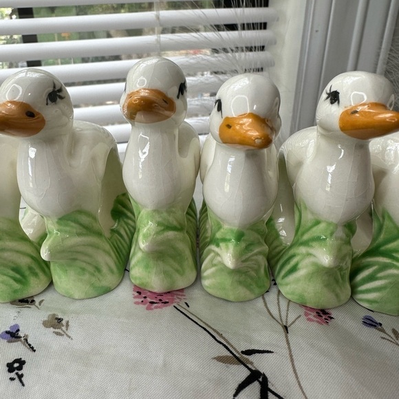 Duck Napkin Rings - Picture 4 of 7